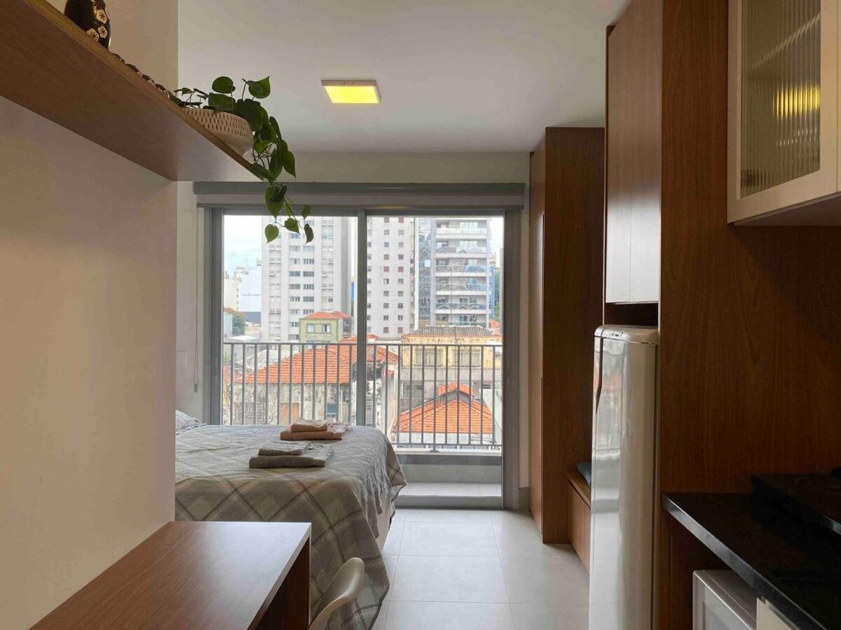 Em Pinheiros A Uma Quadra Da Faria Lima Apartamento